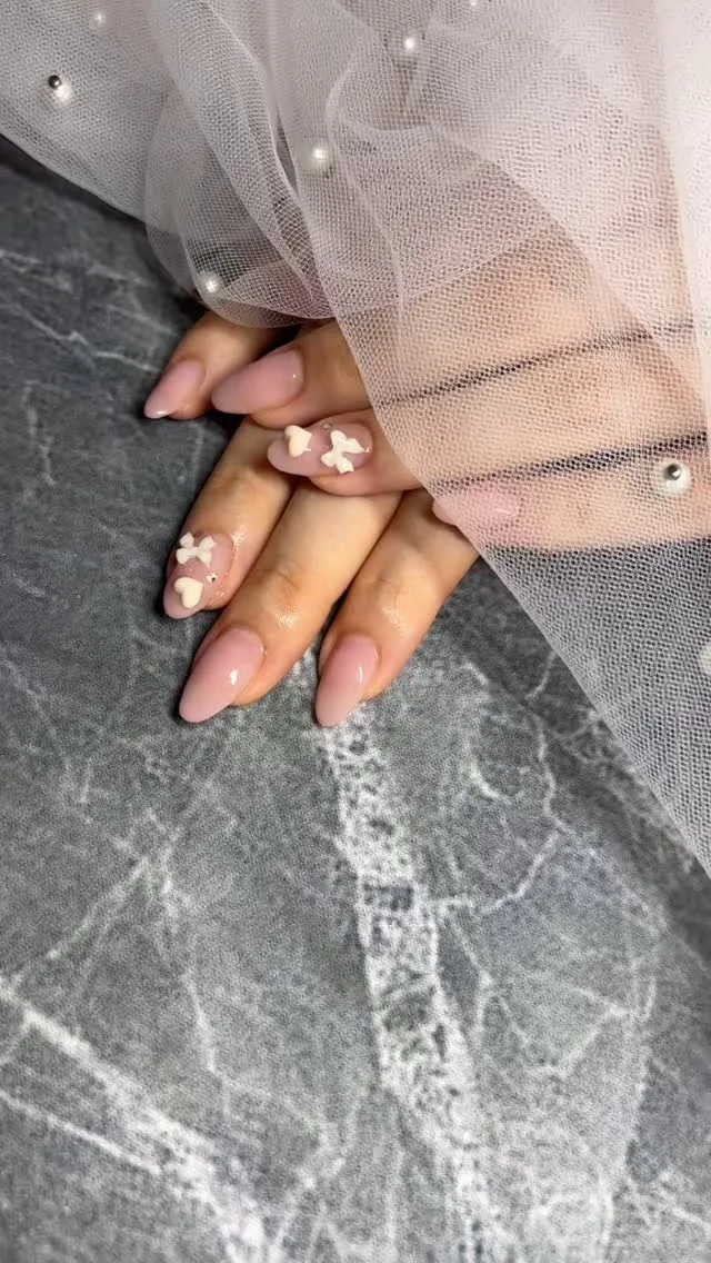 リボンネイル🎀シンプルネイル💅